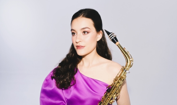 Thumbnail for Estel Vivo Casanovas, saxophone - Washington Debut