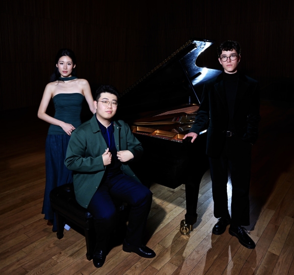 Thumbnail for Trio Azura - Washington Debut
